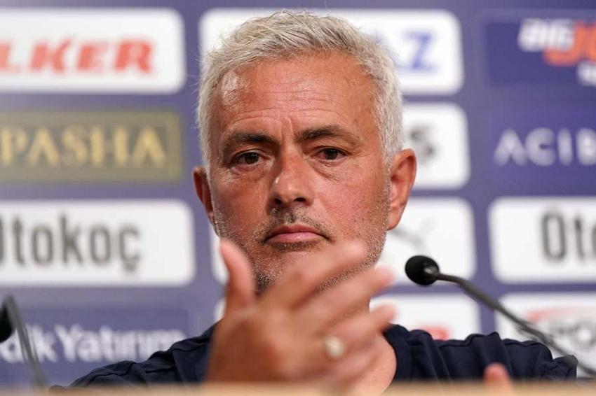 Mourinho bir yıldızını daha Premier Lig ekibine kaptırıyor!