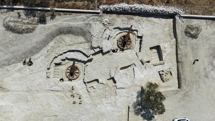 Çanakkale Savaşları'ndan kalan 109 yıllık top mevzileri bulundu! Mehmetçik, Çanakkale Boğazı'nı işte bu toplarla geçilmez yaptı