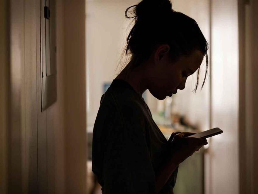 Dolandırıcıların yeni hedefi üniversiteliler oldu! SMS'le öğrencileri tuzağa düşürüyorlar