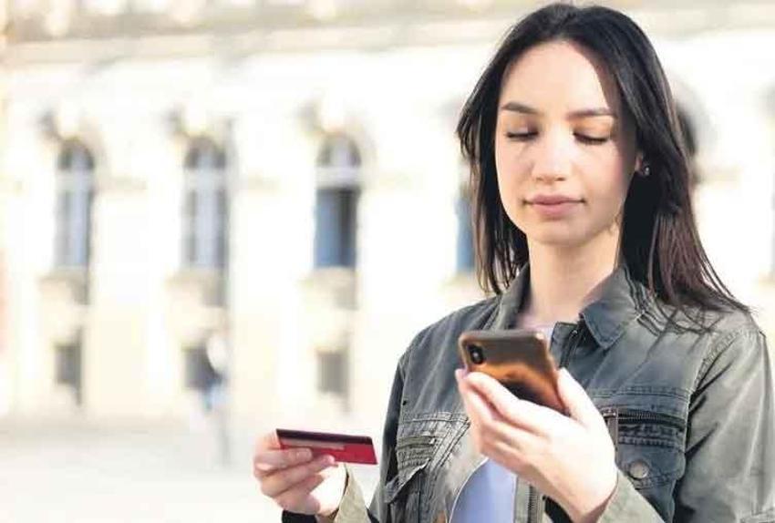 Dolandırıcıların yeni hedefi üniversiteliler oldu! SMS'le öğrencileri tuzağa düşürüyorlar