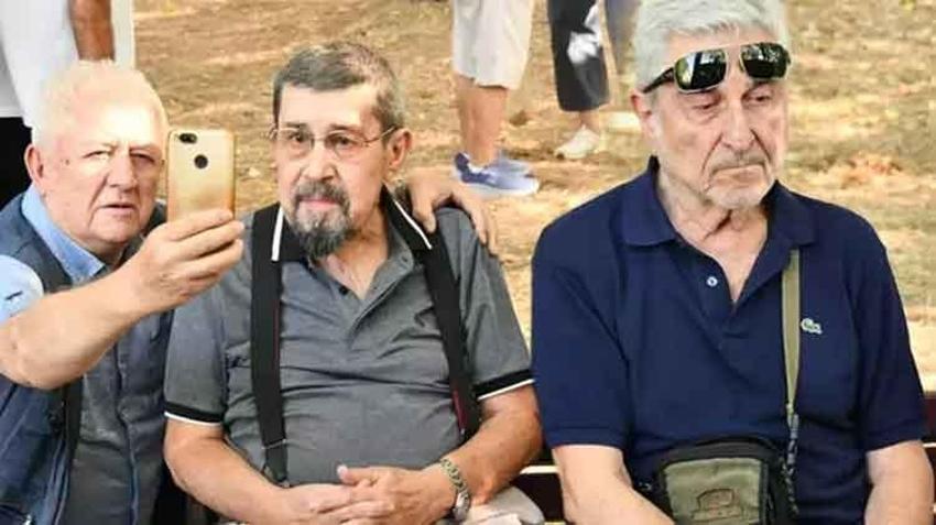 Usta sanatçı Cihat Tamer evlat acısıyla sarsıldı! Cenaze töreninde tepki çeken görüntü