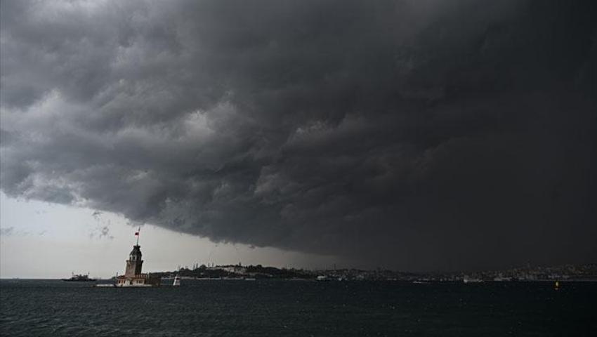 Yağışlar yurdun birçok bölgesinde etkili olacak! Süper hücre bulutları İstanbul'a gök gürültülü sağanak getirecek