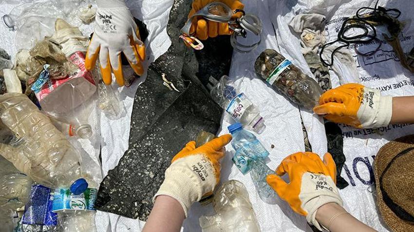 Antalya kıyılarında plastikle mücadele devam ediyor: Plastik kirliliği konusunda farkındalık yaratacak! Türkiye'den seçilen ilk proje oldu