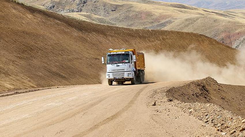 Van'da petrol müjdesi! İlçe halkını sevindiren gelişme, çalışmalar başladı