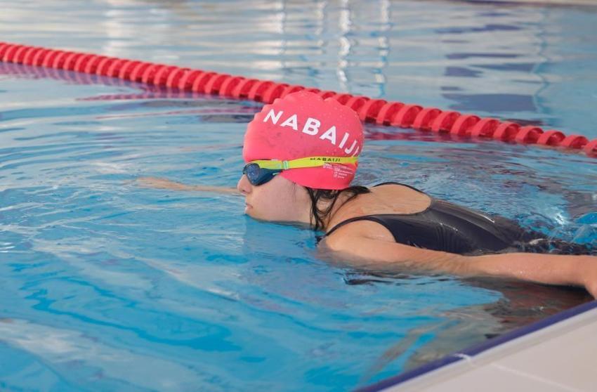 11 yıl önce Ayağını suya sokmaya korkuyordu, şimdi yüzmede kendine rakip tanımıyor