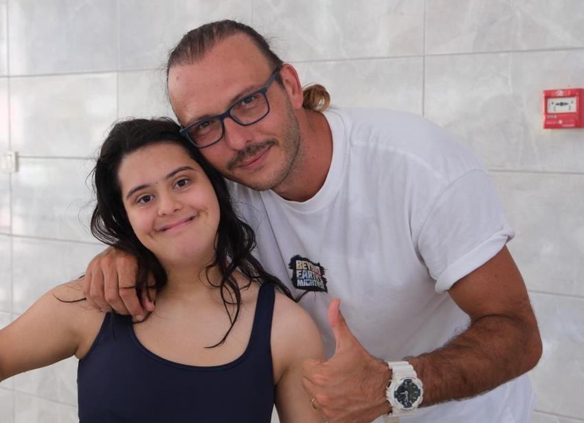 11 yıl önce Ayağını suya sokmaya korkuyordu, şimdi yüzmede kendine rakip tanımıyor