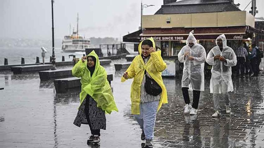 Meteoroloji'den kuvvetli yağış uyarısı: 8 il için sarı kodlu uyarı geldi! Sıcaklıklar 6 derece birden düşecek