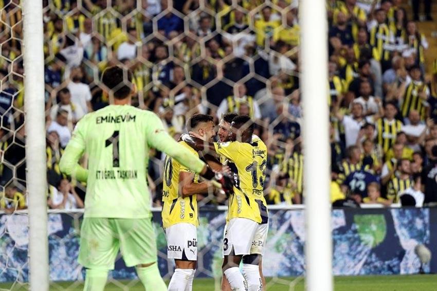 Fenerbahçe Alanyaspor maçında 3 puan 3 golle geldi