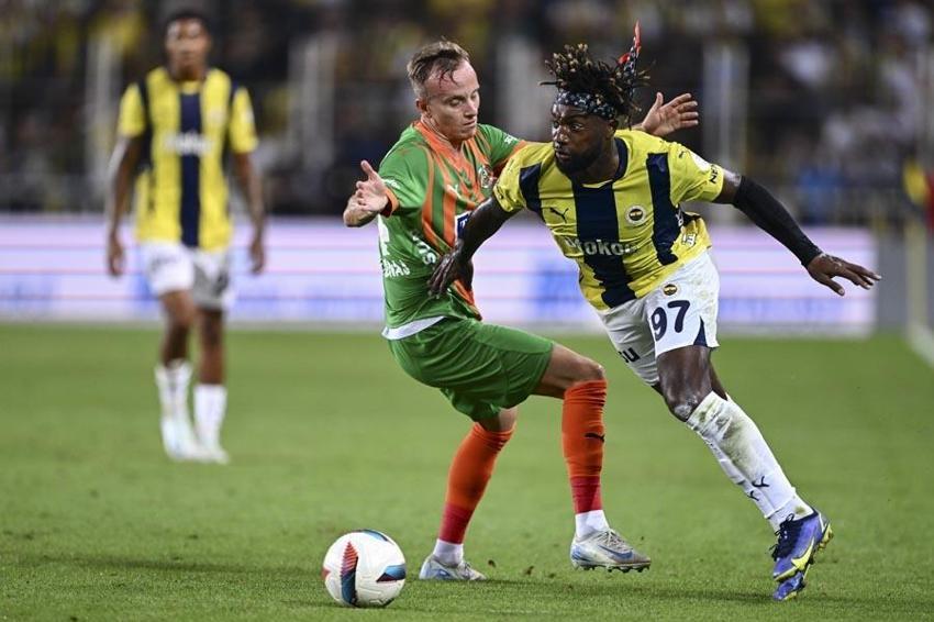 Fenerbahçe Alanyaspor maçında 3 puan 3 golle geldi
