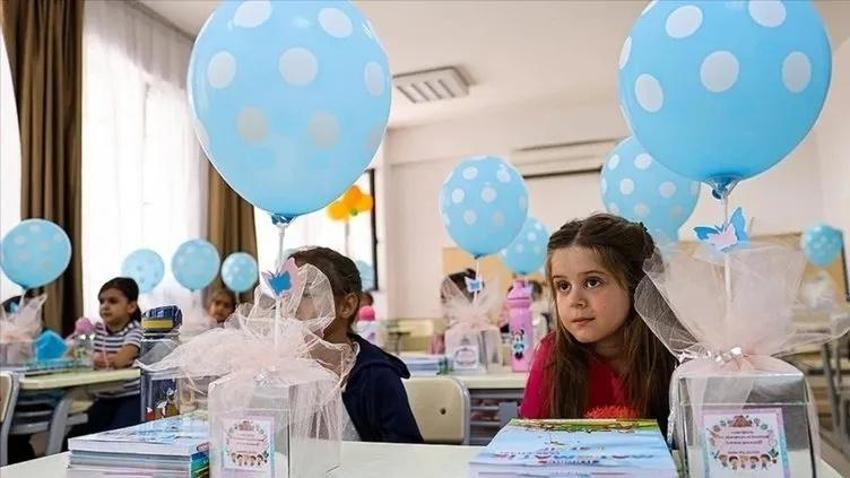 1.sınıf ve ana sınıfı uyum haftası başladı mı, ne kadar sürecek? İşte 2024-2025 uyum haftası ders saatleri ve ders programı akışı
