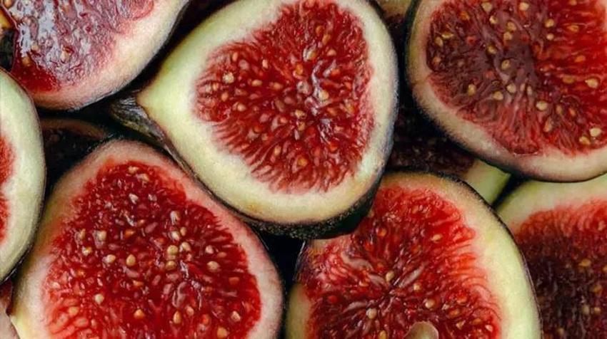 Kabuğu soymadan tüketince şifasını alırsın! Rengine dikkat: Faydası böyle çözülüyor