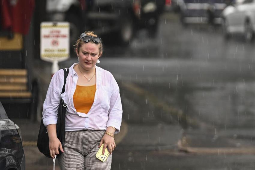 Meteoroloji son dakika uyardı! İstanbul dahil birçok ilde günlerce yağacak