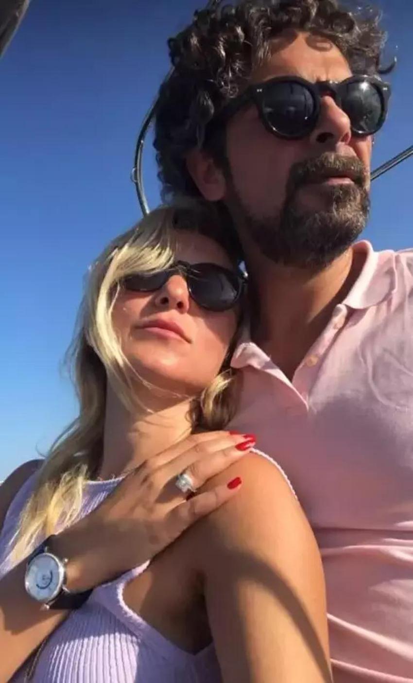 Evliliklerinin 10. yılında nikah tazelediler! Sembolik olarak takı töreni yapıldı
