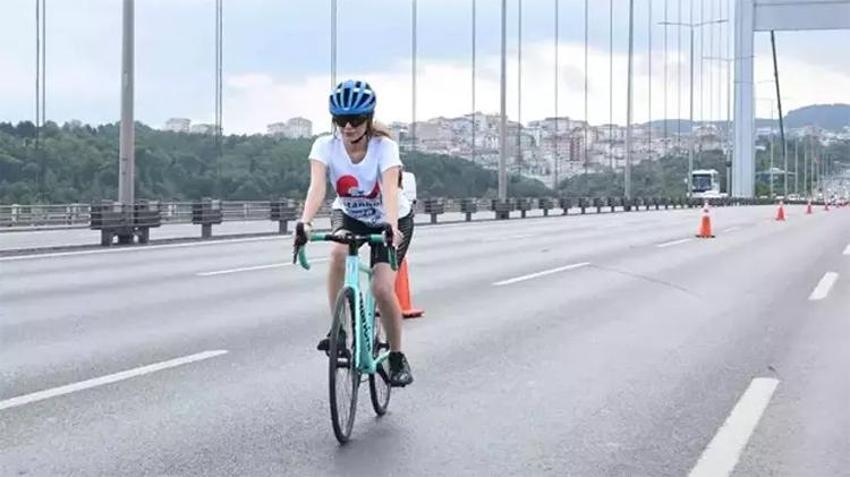 Yusuf Dikeçle birlikte Avrupa'dan Asya'ya bisiklet sürerek geçti!