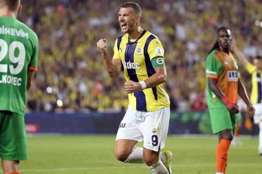 Fenerbahçe'de sol bek transferi yattı! Osimhen sonrası ortalık karıştı, Ali Koç İngiliz yıldıza rest çekti