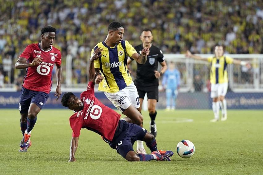 Fenerbahçe'nin hayalleri yıkıldı! Yıldız ismin transferi yattı, çıldırtan teklif