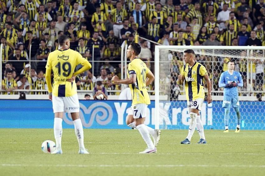 Fenerbahçe'nin hayalleri yıkıldı! Yıldız ismin transferi yattı, çıldırtan teklif