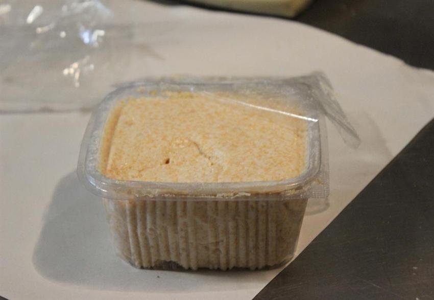 Unutulmaya yüz tutan tarifleri yaşatmaya çalışıyor: Baba yadigarı dükkanda mesleğini sürdürüyor