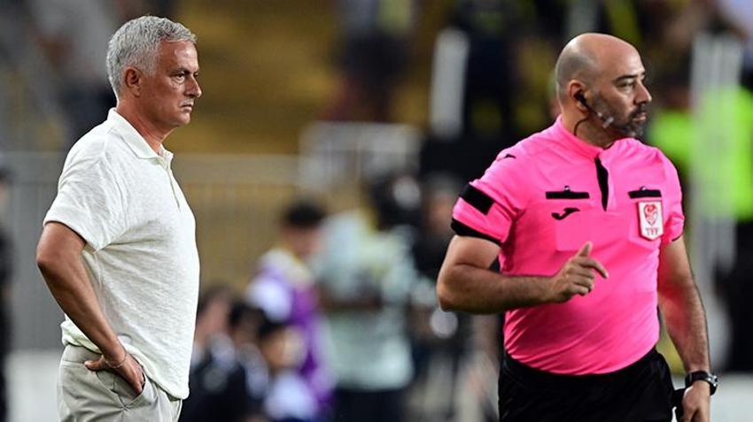 Mourinho'nun hayalleri yerle bir oldu! Manchester United'ın yıldızı Fenerbahçe'yi istemedi