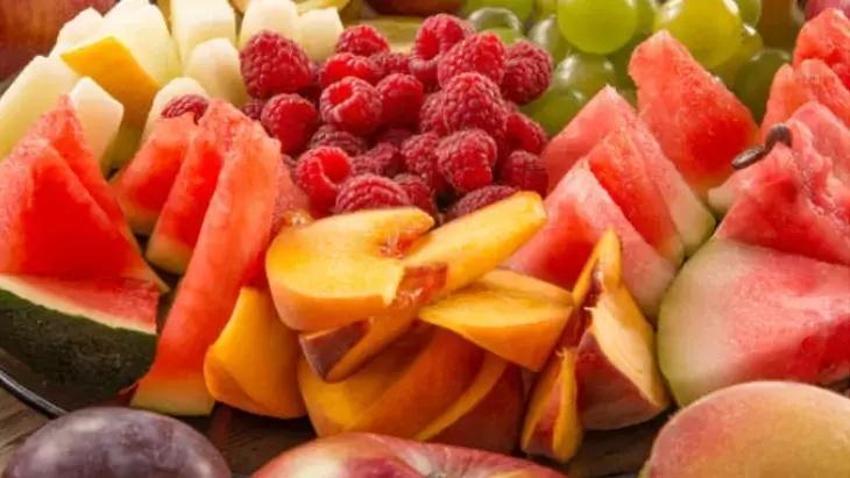 Ferahlatan ve zayıflatan meyve suyu karışımı! Günde 1 bardağı kilolarca yağ ve toksin atıyor