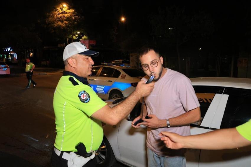 Adana'da asayiş uygulaması: Kural tanımayan sürücülere 2 milyon 145 bin TL ceza kesildi