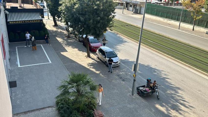 Kahramanmaraş'ta 5 büyüklüğünde deprem! Vatandaşlar sokağa döküldü, Şükrü Ersoy uyardı: Bir süre daha olacak