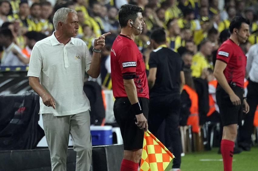 Medina Fenerbahçe'ye hayırlı olsun! Ali Koç el sıkıştı, 3 ay forma giymeyecek