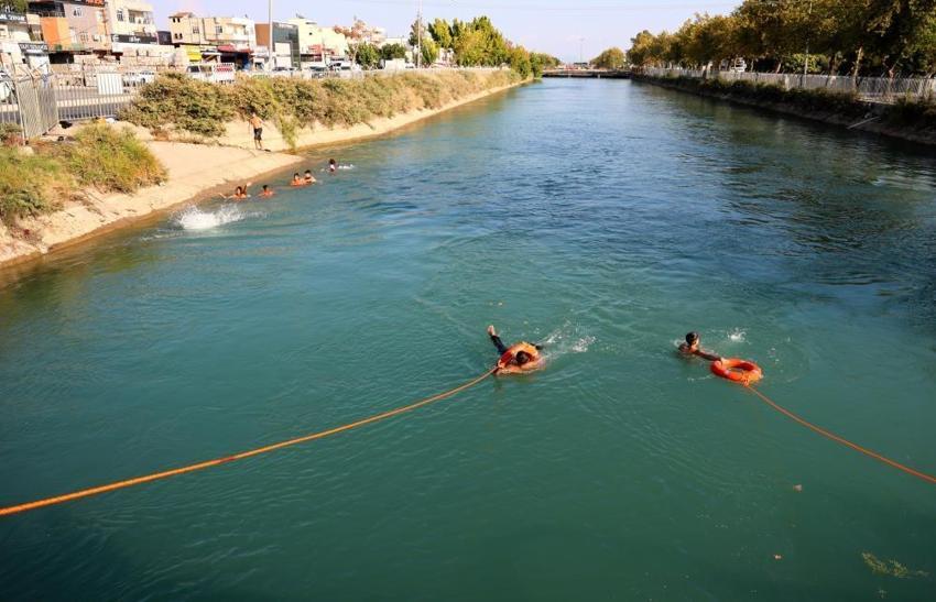 20 kişi sulama kanalında boğulunca Adana usulü önlem aldılar: Sulama kanalları ‘Can simidiyle' daha güvenli