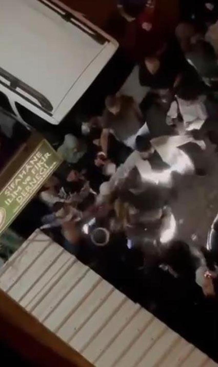 Cübbeli Ahmet Hoca Küçükçekmece'de yumruklu saldırıya uğradı! 1 kişi gözaltına alındı