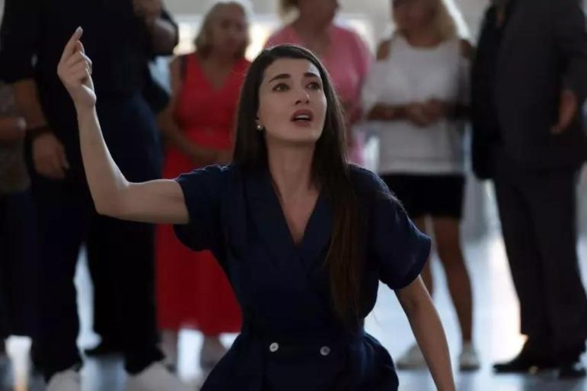 Aslıhan Güner hayranını durdurup sordu: Bakın, gerçek mi?