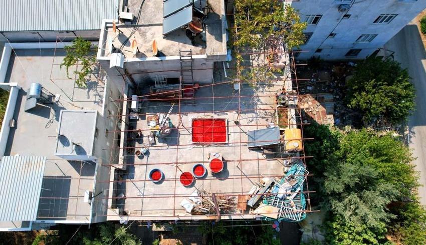 Adana'da salça sezonu başladı, damlar kızardı! Kilo fiyatı 15 liradan satılıyor