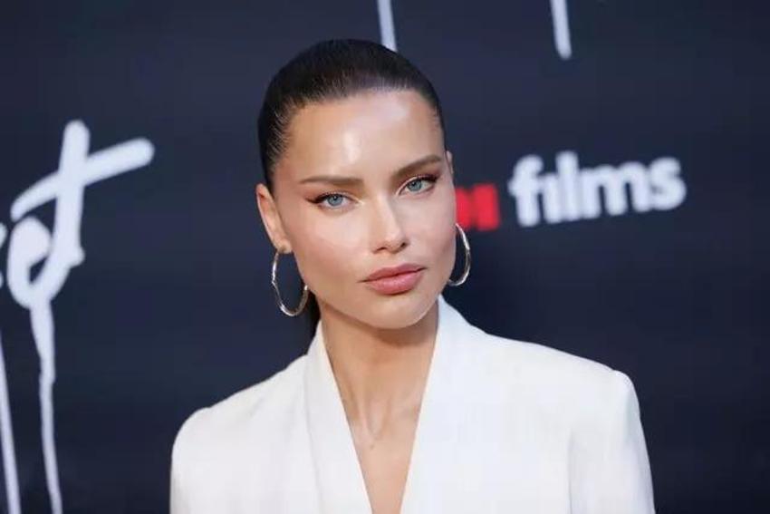 Adriana Lima özüne dönmüş! Son halini görenler şaştı kaldı