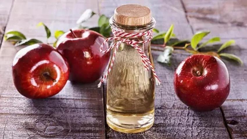 Basen yağlarını hızlıca eritiyor! Bir bardak suya katmak yeterli