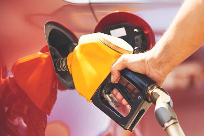 Brent petrol sert düştü! Motorine indirim geldi