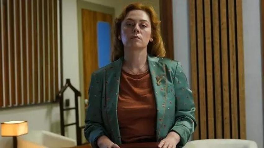 Demet Evgar'ın kardeşini görenler çok şaşırdı! Abla kardeş meğer aynı dizide bile rol almış
