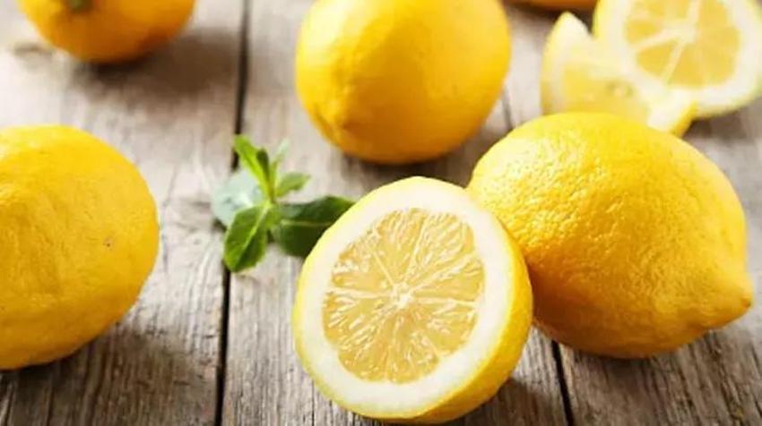 Siyah noktaları dibinden kurutuyor! Evde hızlıca hazırlanan karışım
