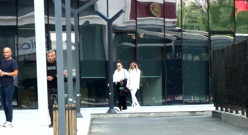 Candan kardeşlerin davasında ara karar açıklandı Bahar Candan şok oldu: Baba ben burada mı kalacağım?