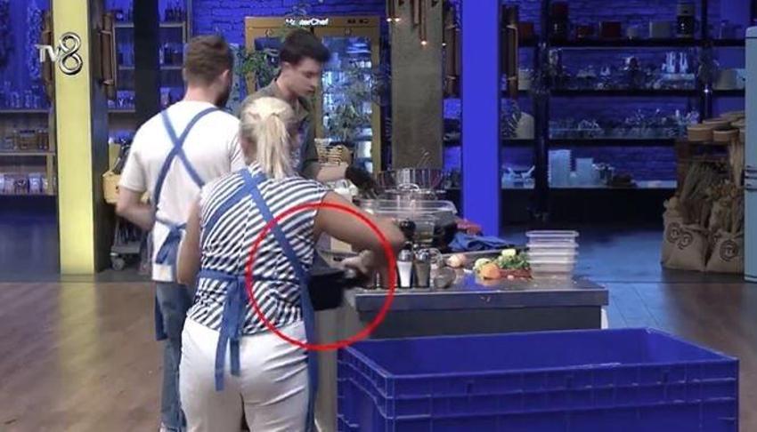 Masterchef'te sinirler gerildi! Şefler stüdyoyu terk etti