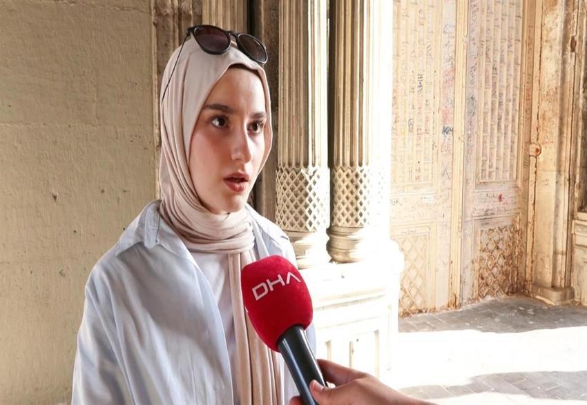İki sarayı birbirine bağlayan tarihi geçit, yazı tahtasına döndü: yabancı turistler de yazıyor. önlem alınması gerekiyor