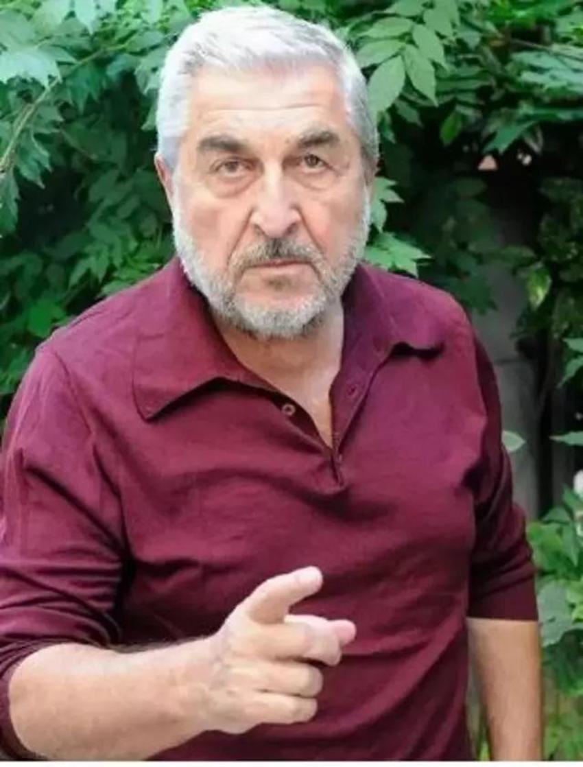 Cihat Tamer evlat acısı yaşamıştı! Cenazedeki o an hatırlatılınca: O an fark etseydim onu oradan kovardım