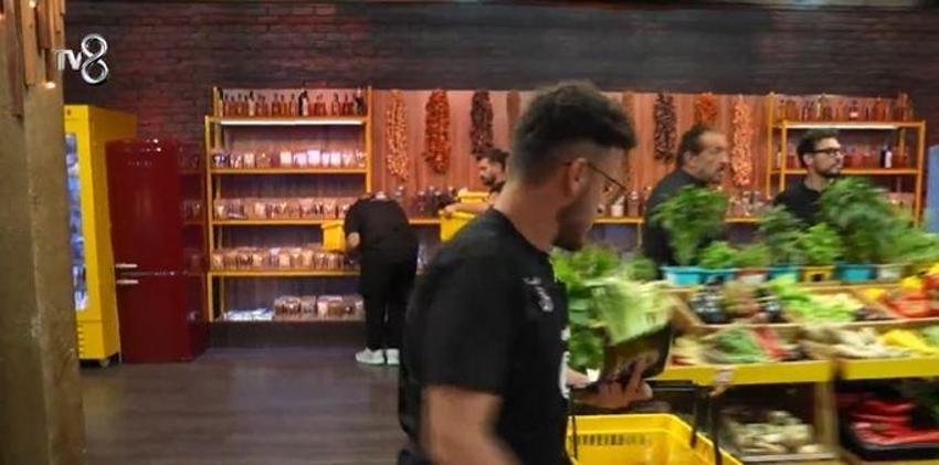 Masterchef'e veda eden yarışmacı belli oldu! Gözyaşlarını tutamadı