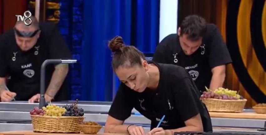 Masterchef'e veda eden yarışmacı belli oldu! Gözyaşlarını tutamadı