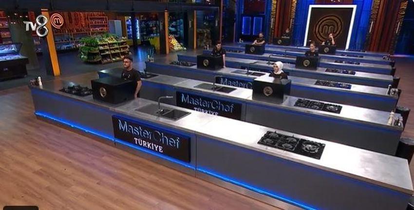 Masterchef'e veda eden yarışmacı belli oldu! Gözyaşlarını tutamadı