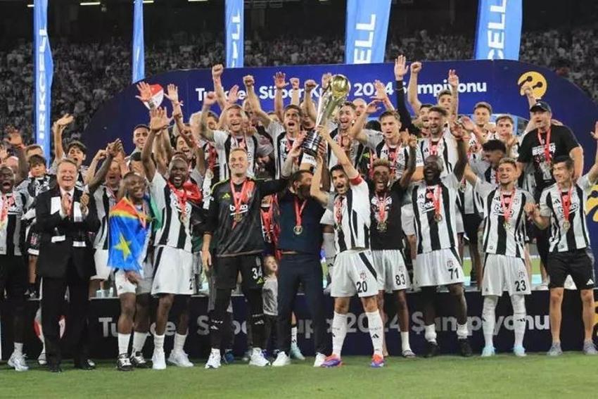 Genç futbolcudan şok haber! Hastaneye kaldırıldı...