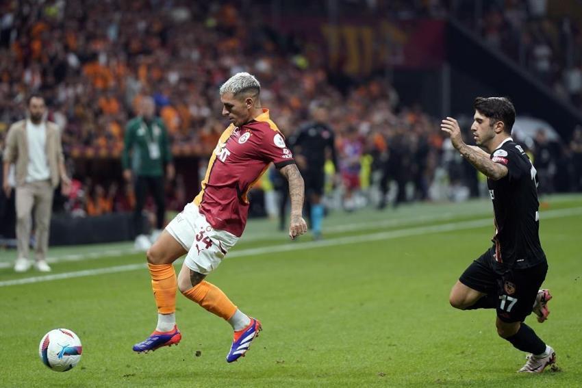 Galatasaray, 3 puanı 3 golle aldı! Derbi öncesi moral