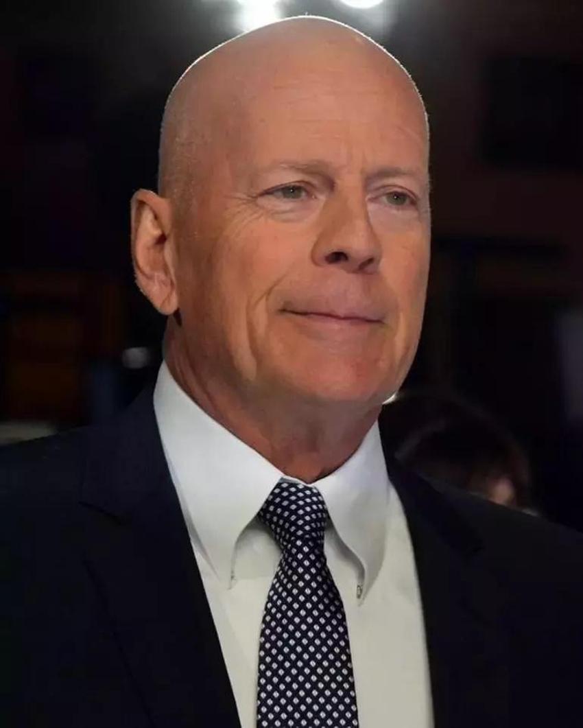 Bruce Willis arabasında görüntülendi! Demi Moore sağlık durumunu açıkladı
