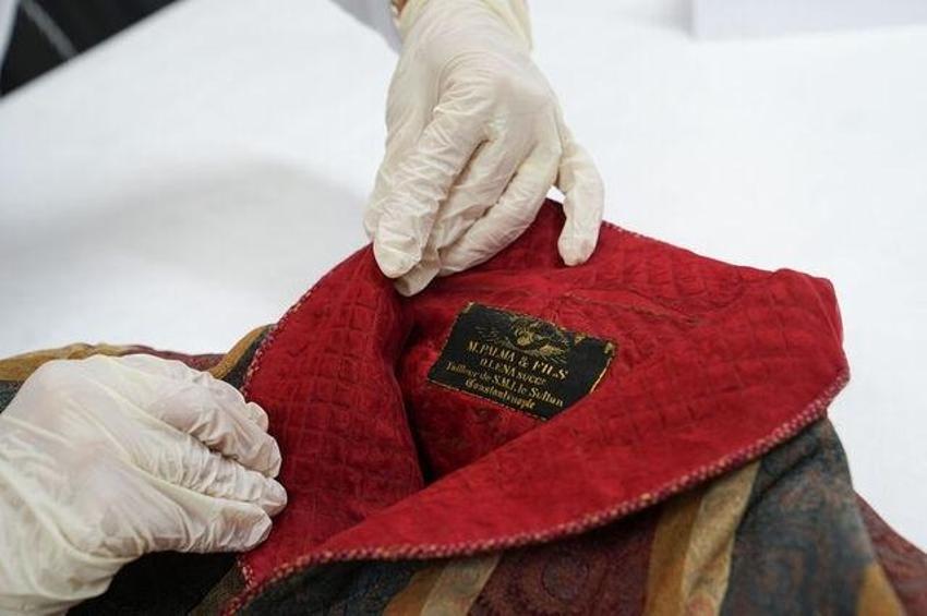 Sultan 2. Abdülhamid'e ait olduğu düşünülüyor! Moda'da bir evde fark edildi