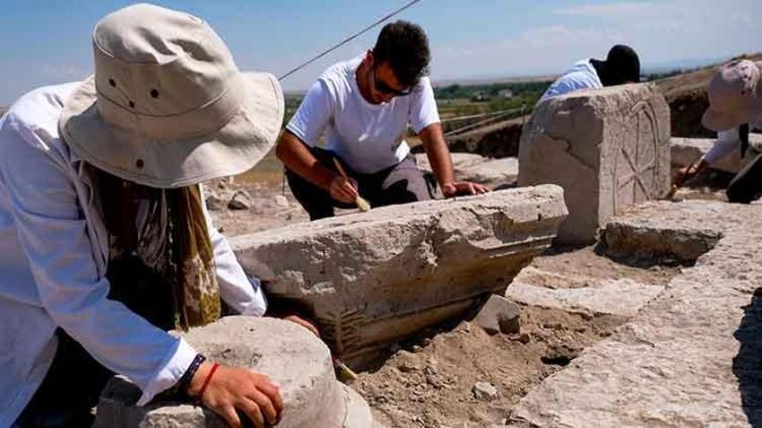İncil'de adı 8 kere geçiyor: Hristiyanlığın Anadolu'daki en önemli merkezinde kazı çalışmaları başlatıldı