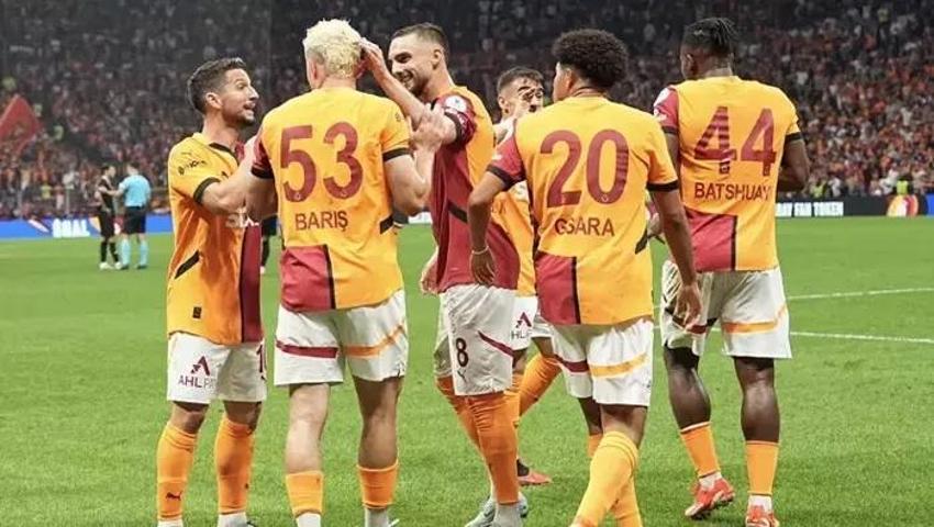 Osimhen Hamza Akman'ı instagram'da savundu! Öyle bir cevap verdi ki...
