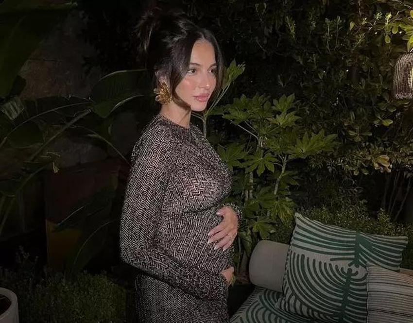 Yusuf Yazıcı ve Melisa Aslı Pamuk'un bebeğinin cinsiyeti belli oldu